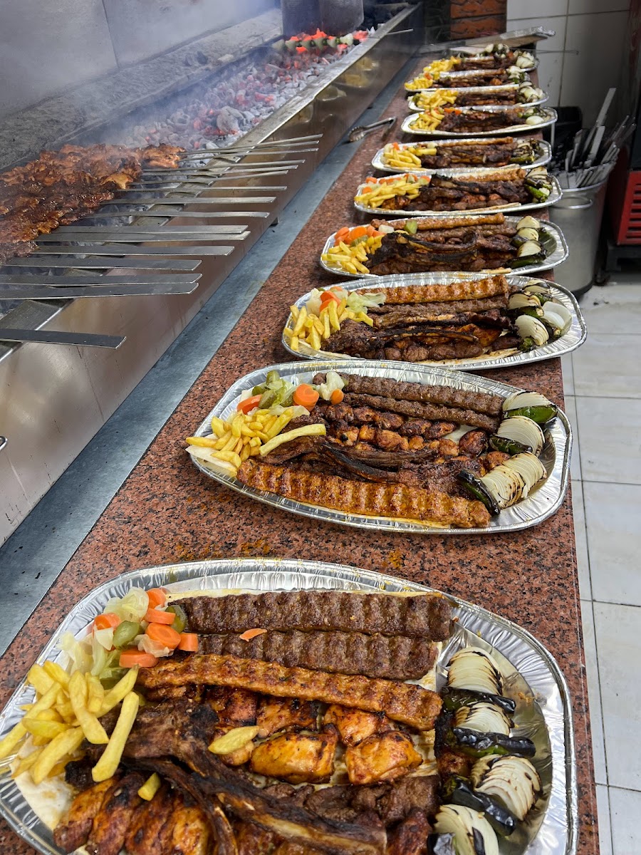 Al Hantour Restaurant-3